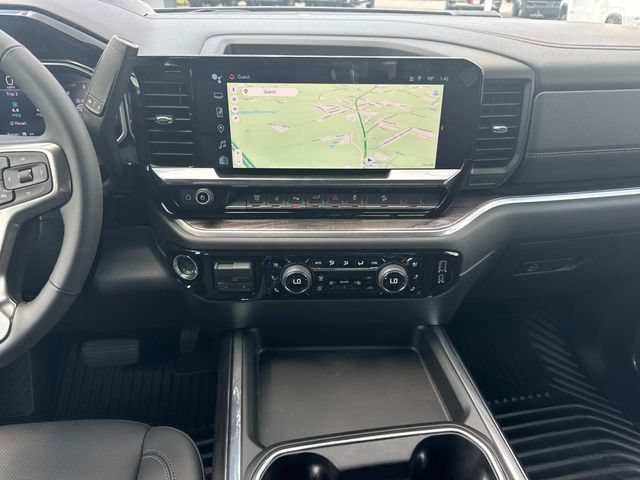 New 2026 Chevrolet Silverado 2500 LTZ w/ LTZ Plus Package AWD/4WD image 20