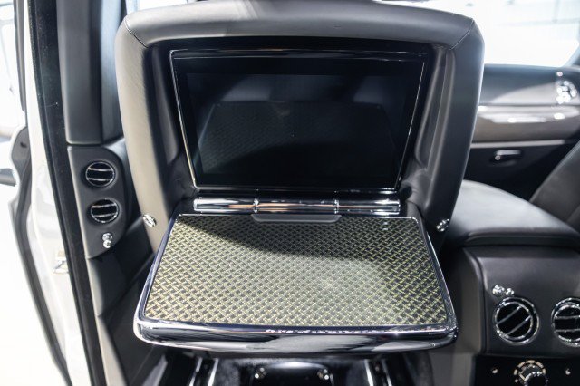Used 2022 Rolls-Royce Cullinan Black Badge AWD/4WD image 62