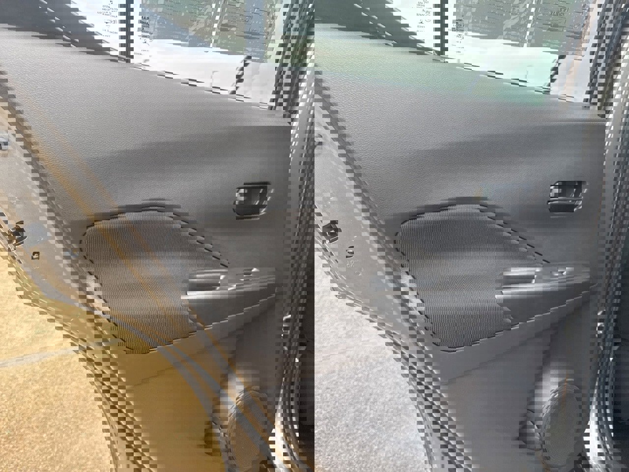 Certified 2024 Nissan Kicks S image 20