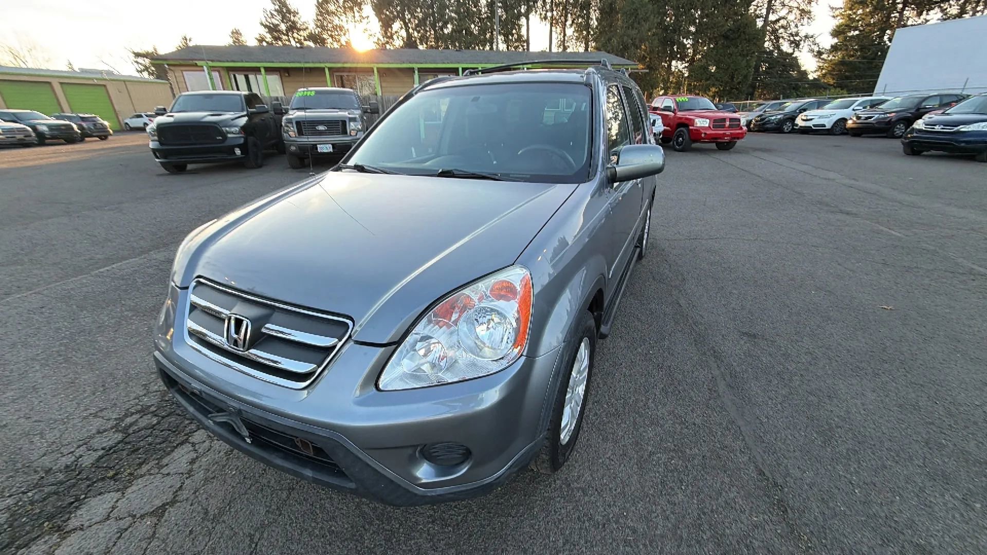 Used 2005 Honda CR-V EX image 8