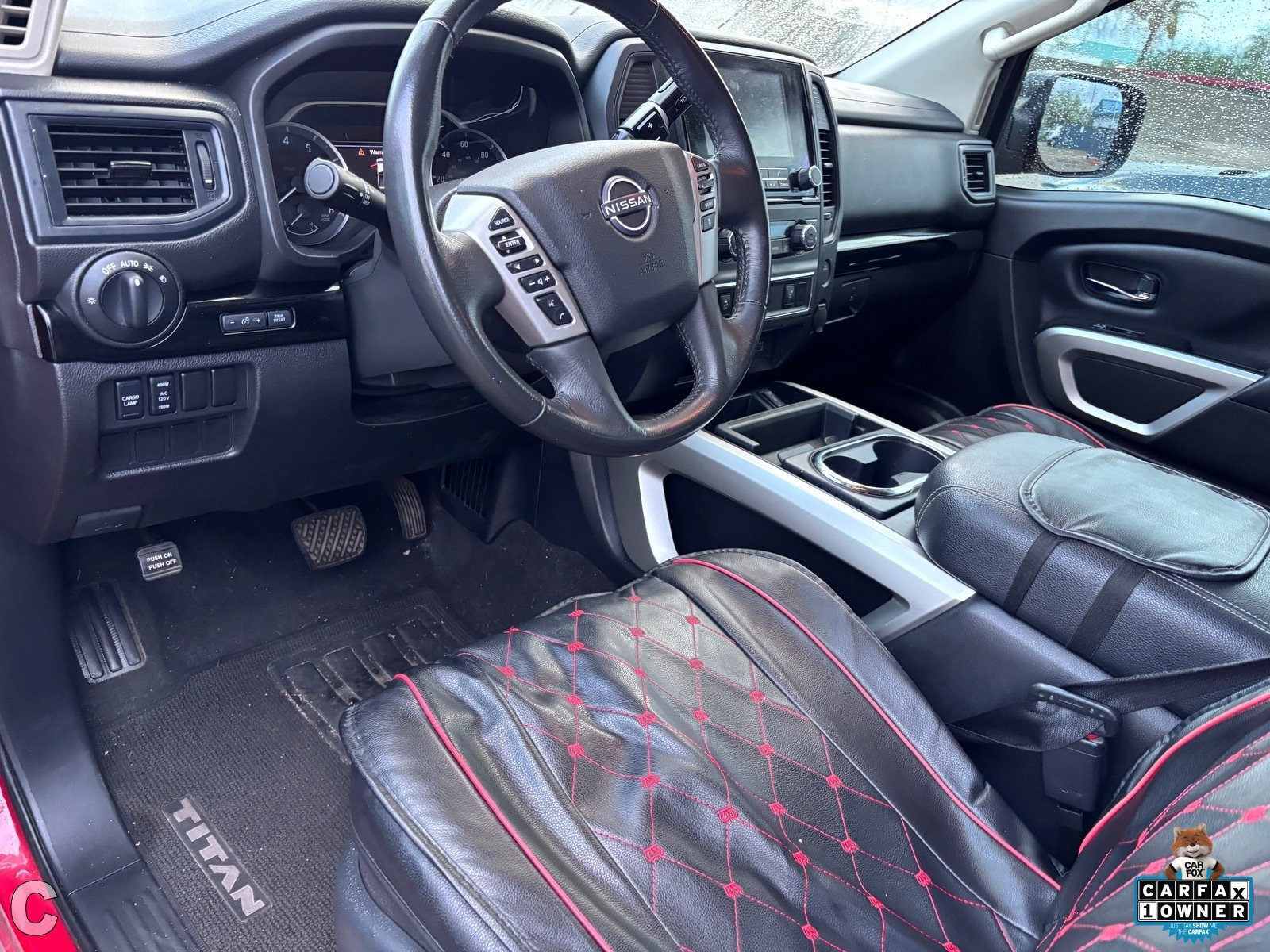 Used 2024 Nissan Titan SV w/ SV Convenience Package RWD image 11