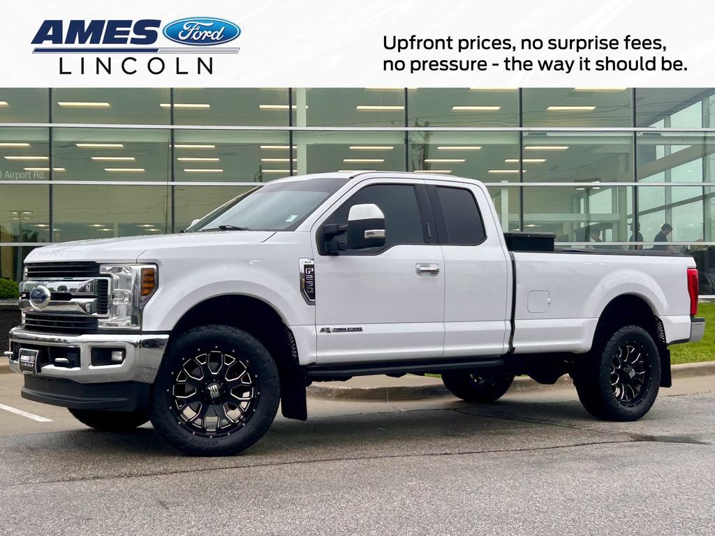 Used 2019 Ford F250 XLT w/ XLT Premium Package AWD/4WD image 1