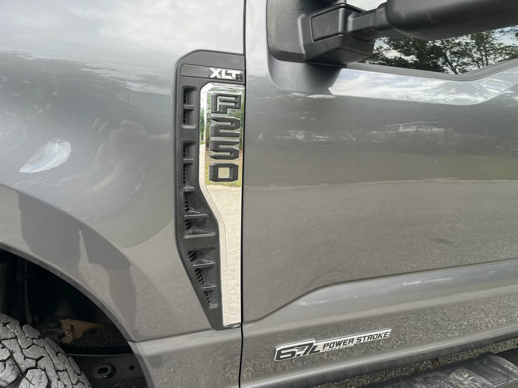 Used 2024 Ford F250 XLT AWD/4WD image 11