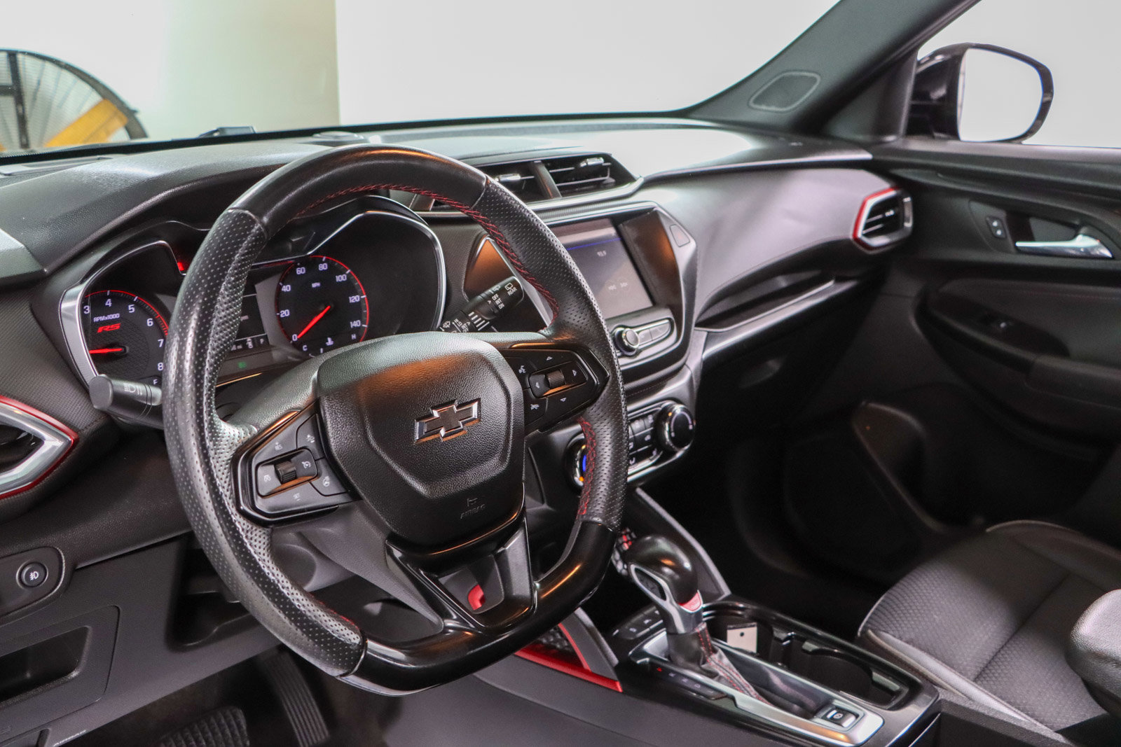 Used 2022 Chevrolet TrailBlazer RS FWD image 22