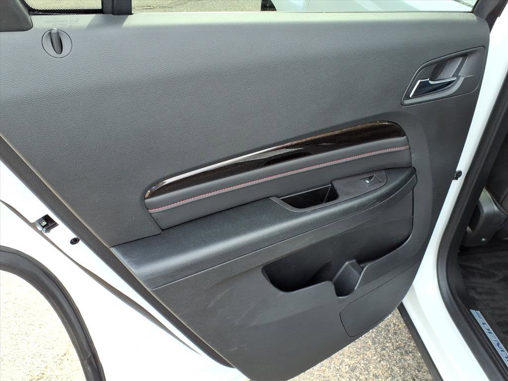 Used 2017 GMC Terrain Denali image 11