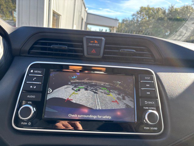 Used 2024 Nissan Versa S w/ Trunk Package image 20