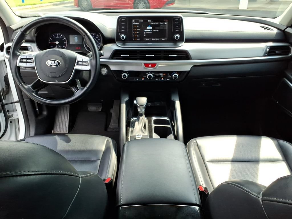 Used 2020 Kia Telluride LX FWD image 7