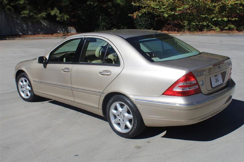 Used 2003 Mercedes-Benz C 240 4MATIC Sedan image 3