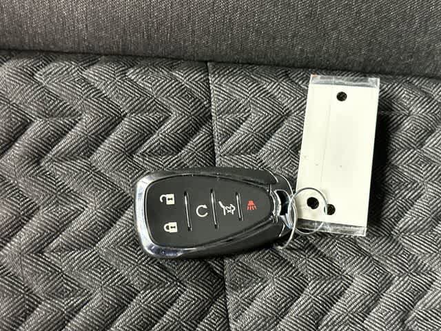 Used 2024 Chevrolet Equinox LT FWD image 32