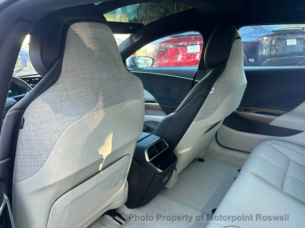 Used 2023 Lucid Air Grand Touring image 15