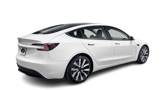 Used 2024 Tesla Model 3 Standard Range RWD image 2