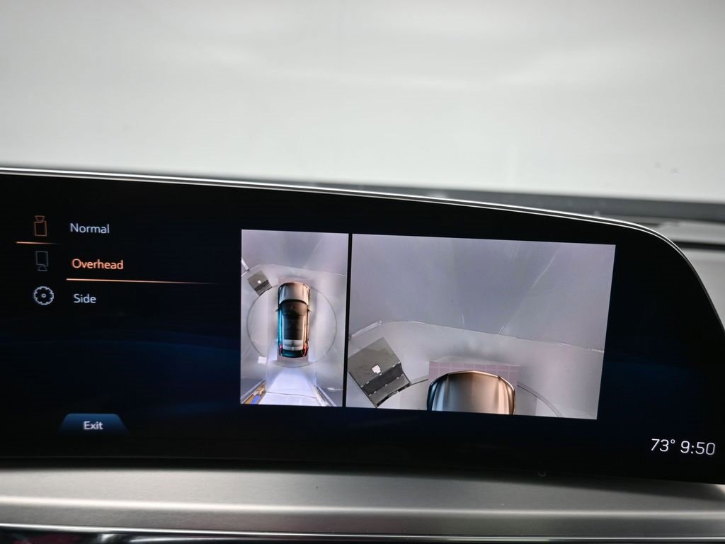 Used 2023 Cadillac Lyriq 2WD image 22