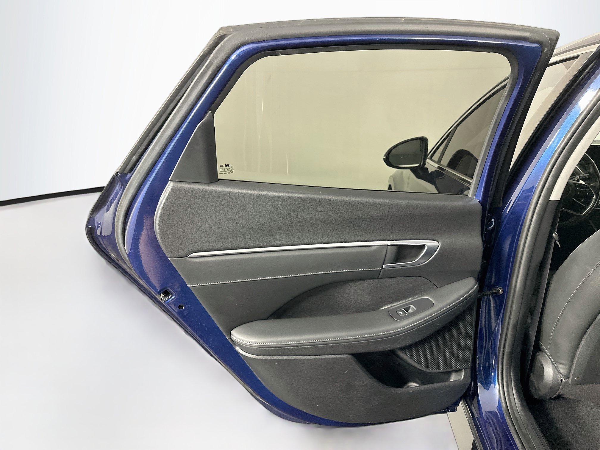 Used 2020 Hyundai Sonata Limited FWD image 27