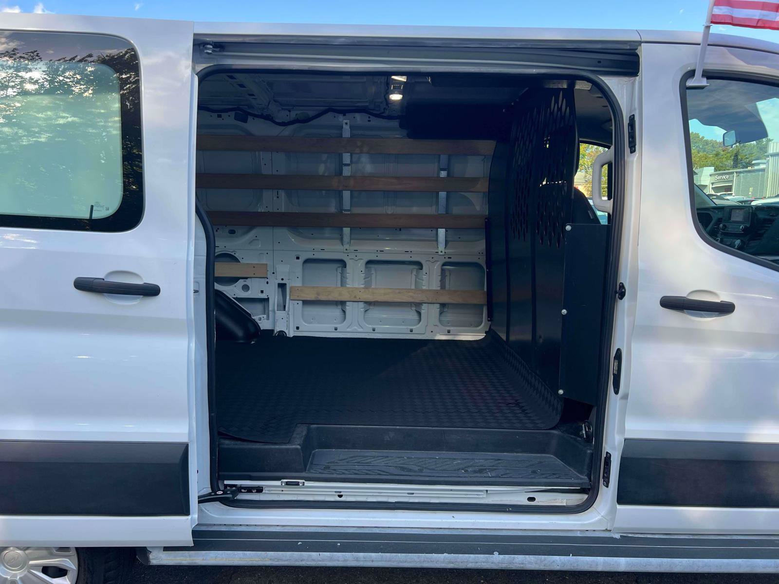 Used 2025 Ford Transit 250 Low Roof w/ Exterior Upgrade Package RWD image 21