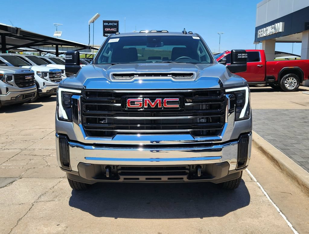 New 2026 GMC Sierra 3500 Pro AWD/4WD image 8