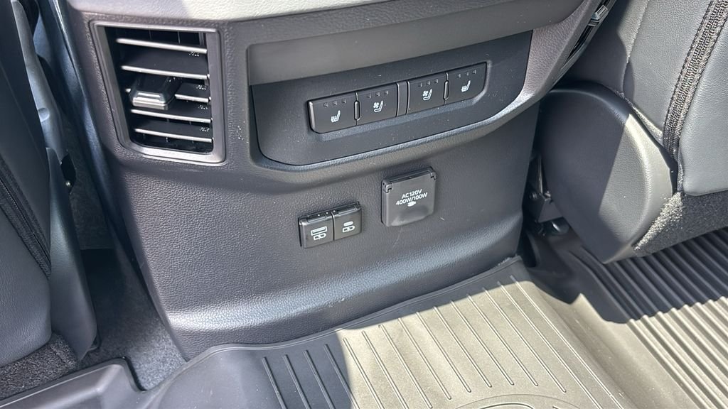 New 2026 Toyota Tundra Platinum AWD/4WD image 10