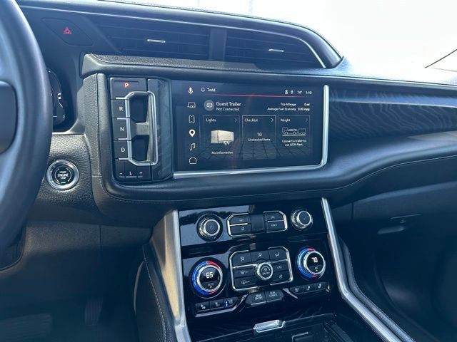 Used 2023 GMC Yukon XL Denali w/ Advanced Technology Package AWD/4WD image 25