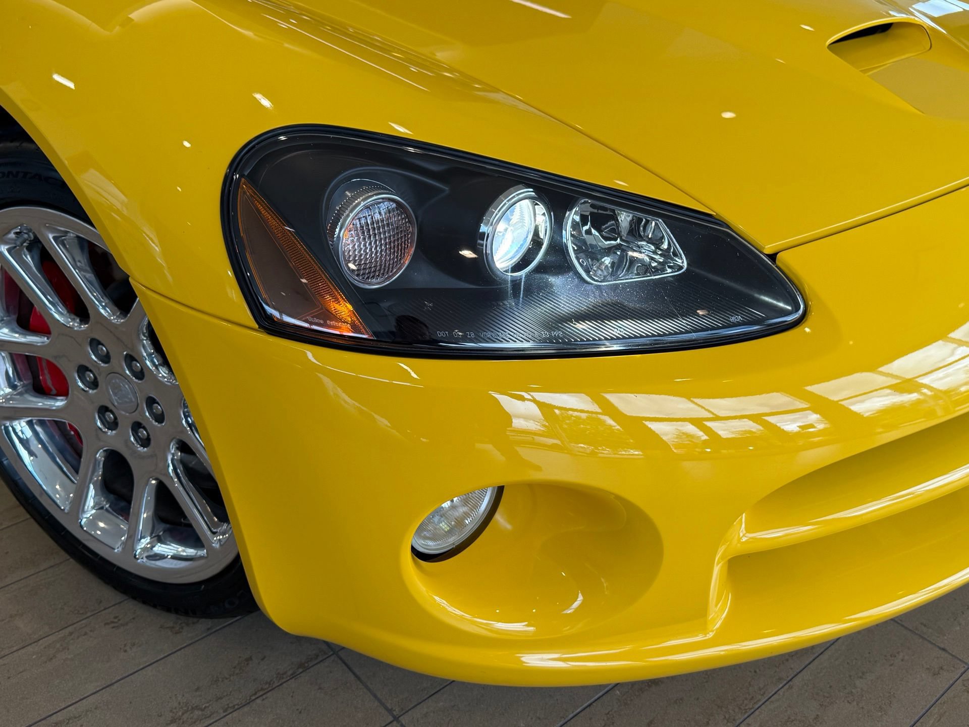 Used 2005 Dodge Viper SRT-10 RWD image 46