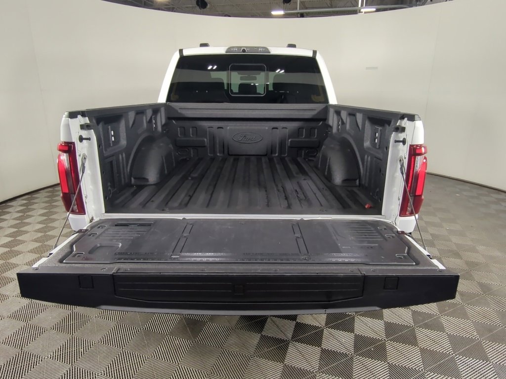 Certified 2025 Ford F150 Raptor w/ Equipment Group 803A Raptor R image 8