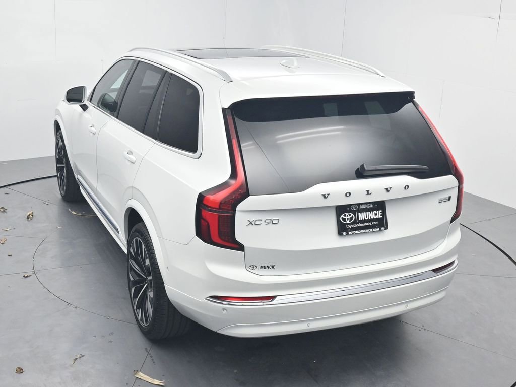 Used 2025 Volvo XC90 B5 Plus image 60