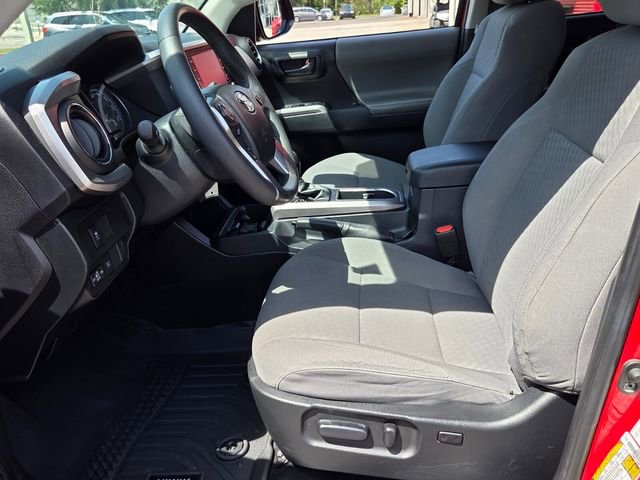 Used 2021 Toyota Tacoma SR5 RWD image 10