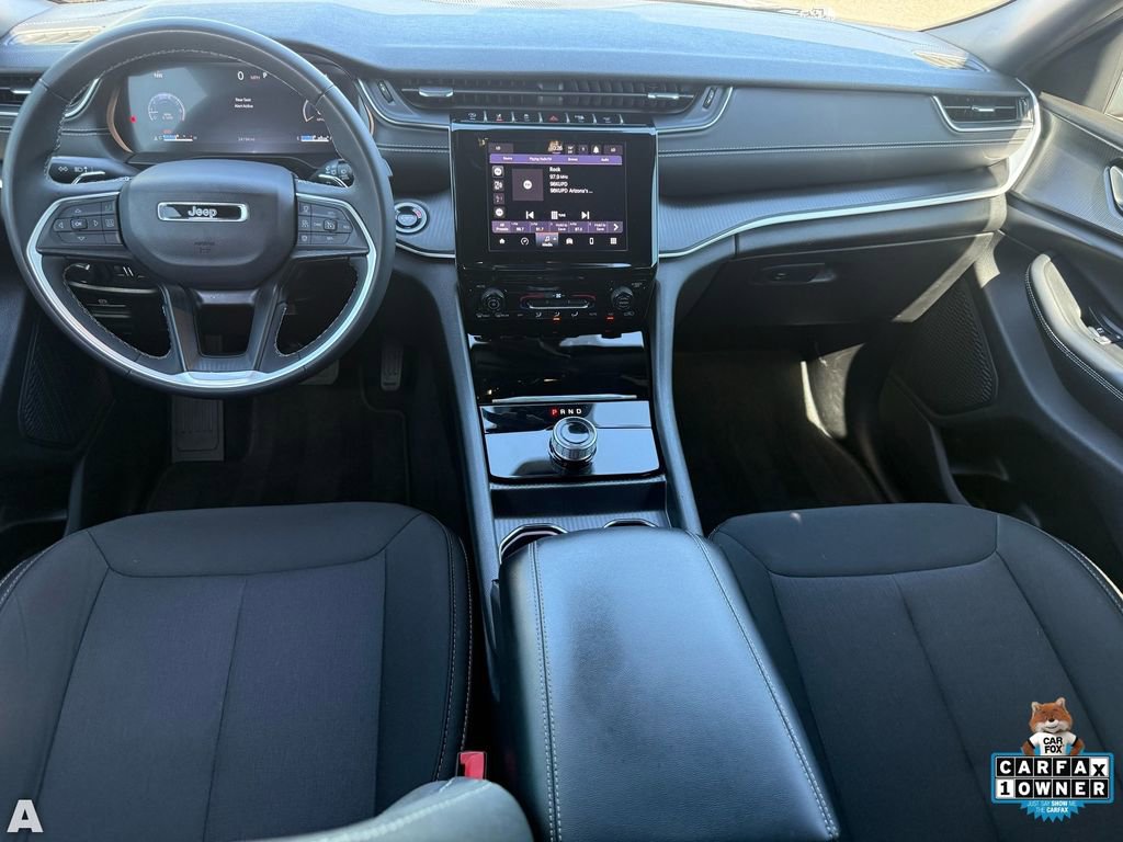 Certified 2025 Jeep Grand Cherokee L Laredo image 28