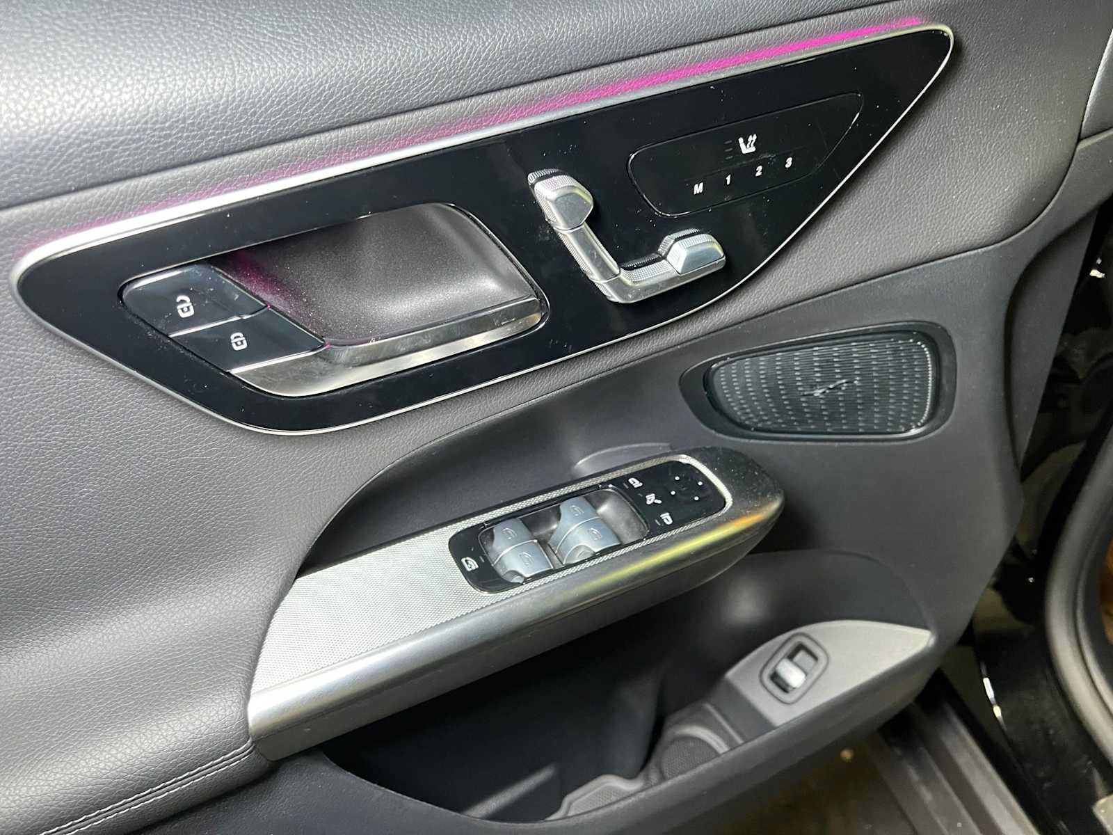 Used 2026 Mercedes-Benz GLC 300 4MATIC image 22