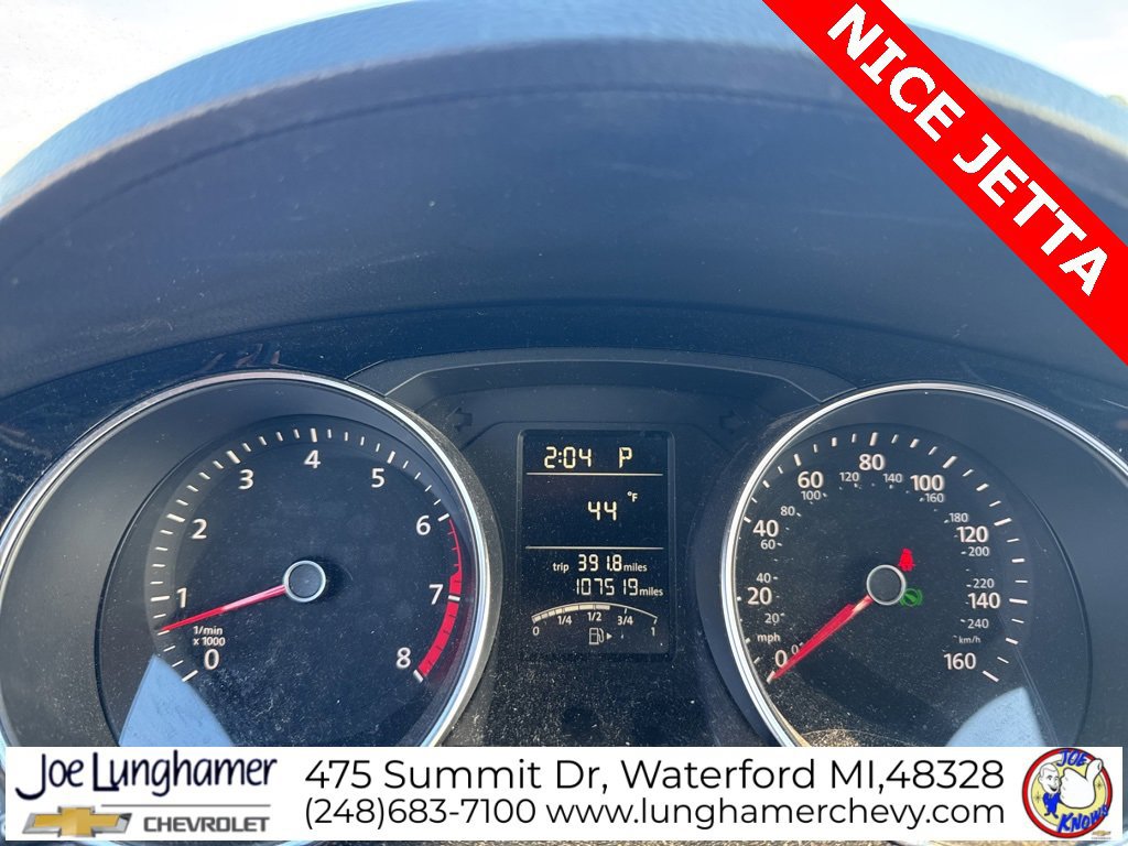 Used 2015 Volkswagen Jetta Sport image 14