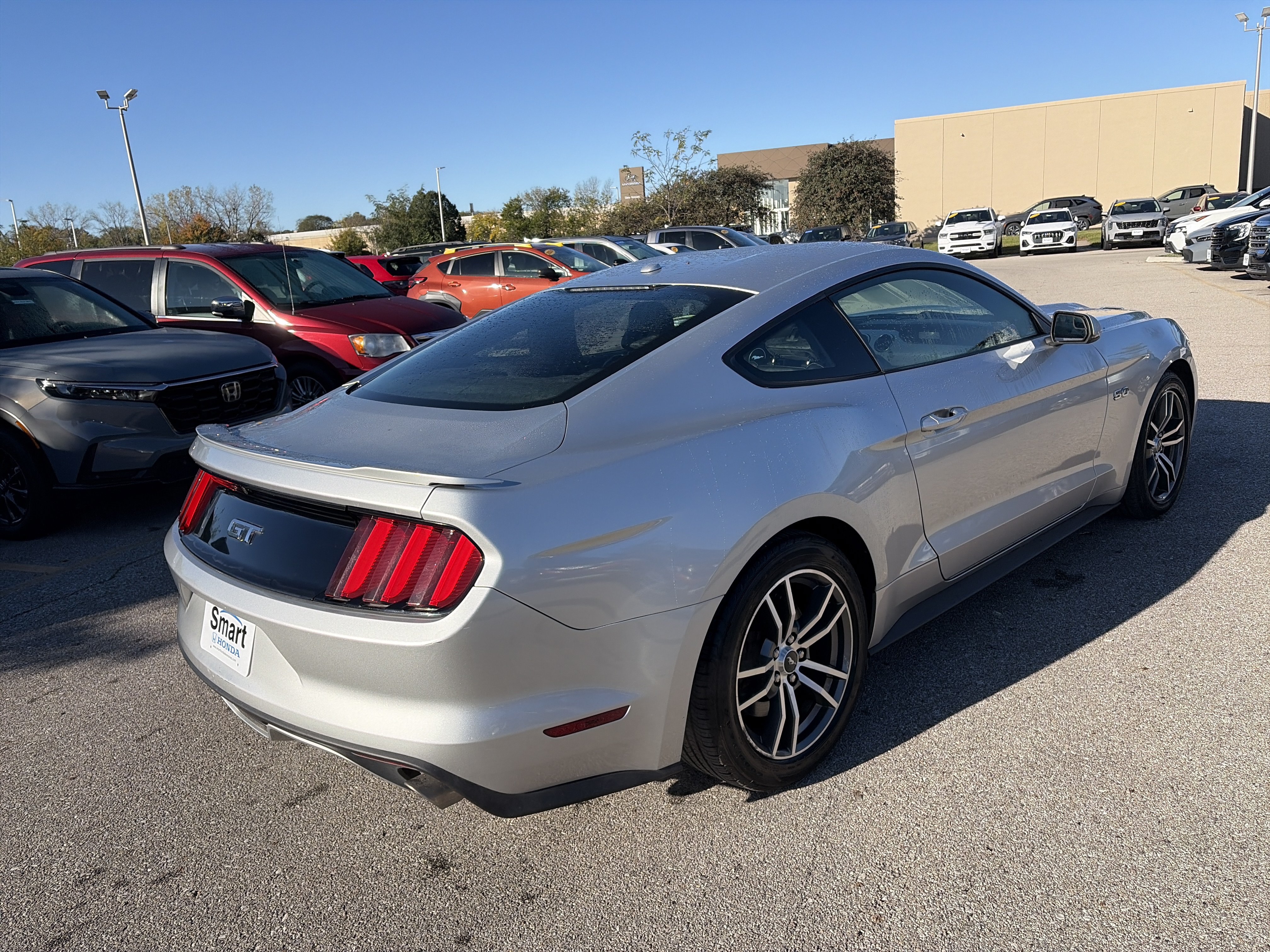 Used 2015 Ford Mustang GT Premium RWD image 5