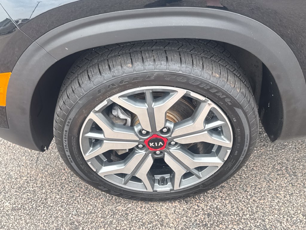 Used 2021 Kia Seltos S AWD/4WD image 39