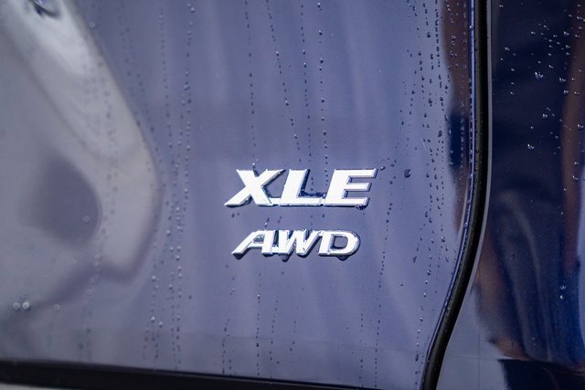 New 2025 Toyota RAV4 XLE image 7
