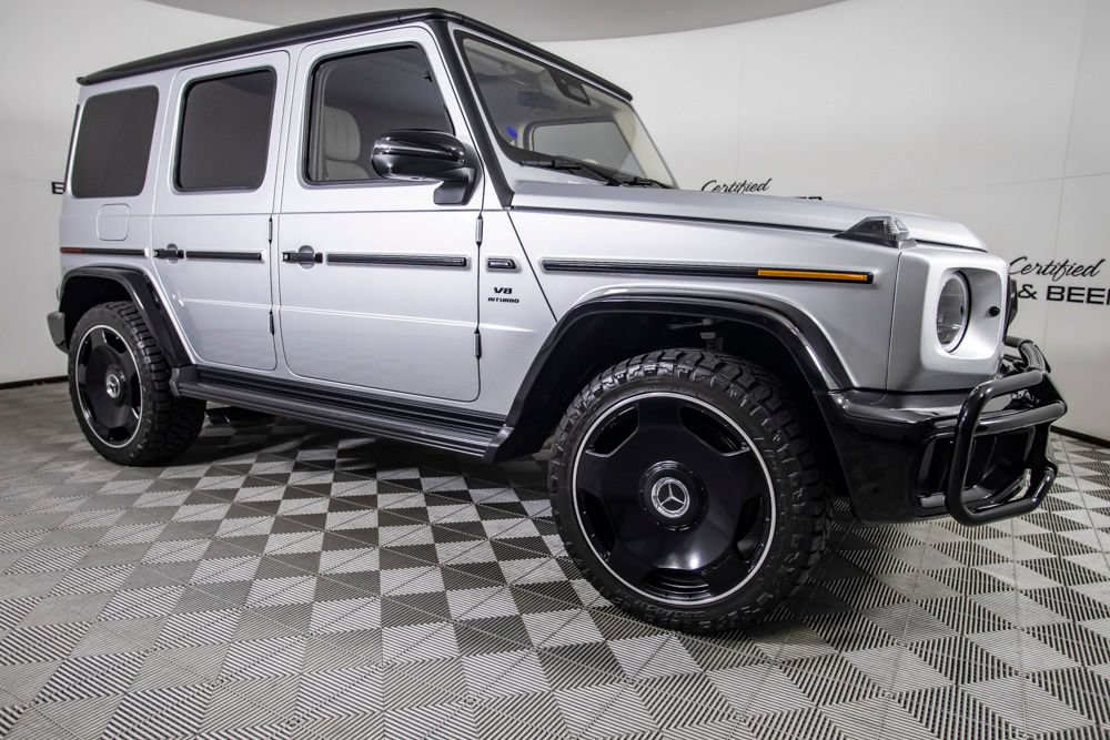 Used 2025 Mercedes-Benz G 63 AMG 4MATIC image 2