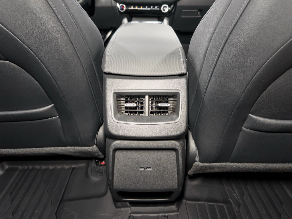 Used 2025 Chevrolet Equinox EV LT AWD/4WD image 22