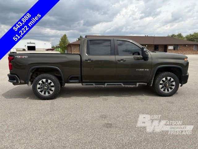 Used 2022 Chevrolet Silverado 2500 Custom w/ Gooseneck/5TH Wheel Package AWD/4WD image 8