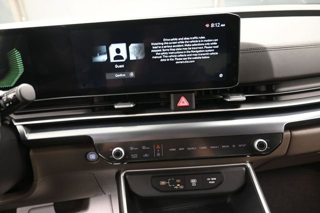 Used 2025 Kia Carnival FWD image 10