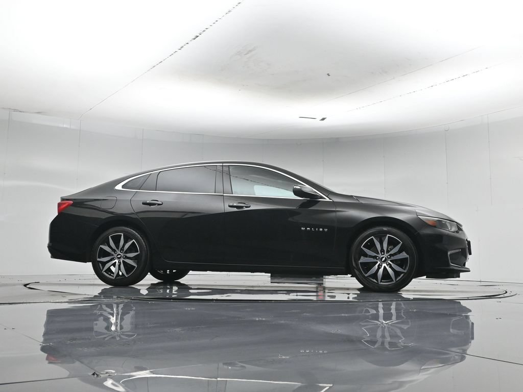 Used 2017 Chevrolet Malibu LT w/ Leather Package FWD image 52