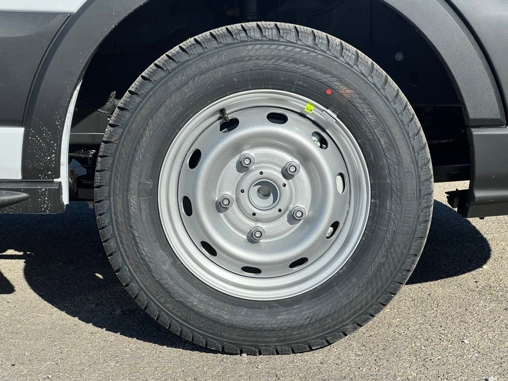 Used 2024 Ford Transit 150 Low Roof RWD image 10