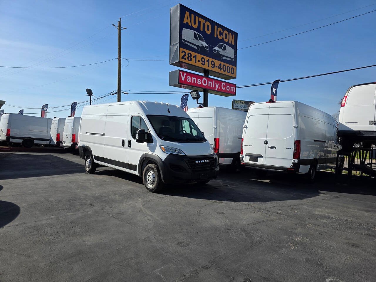 Used 2023 RAM ProMaster 3500 FWD image 25