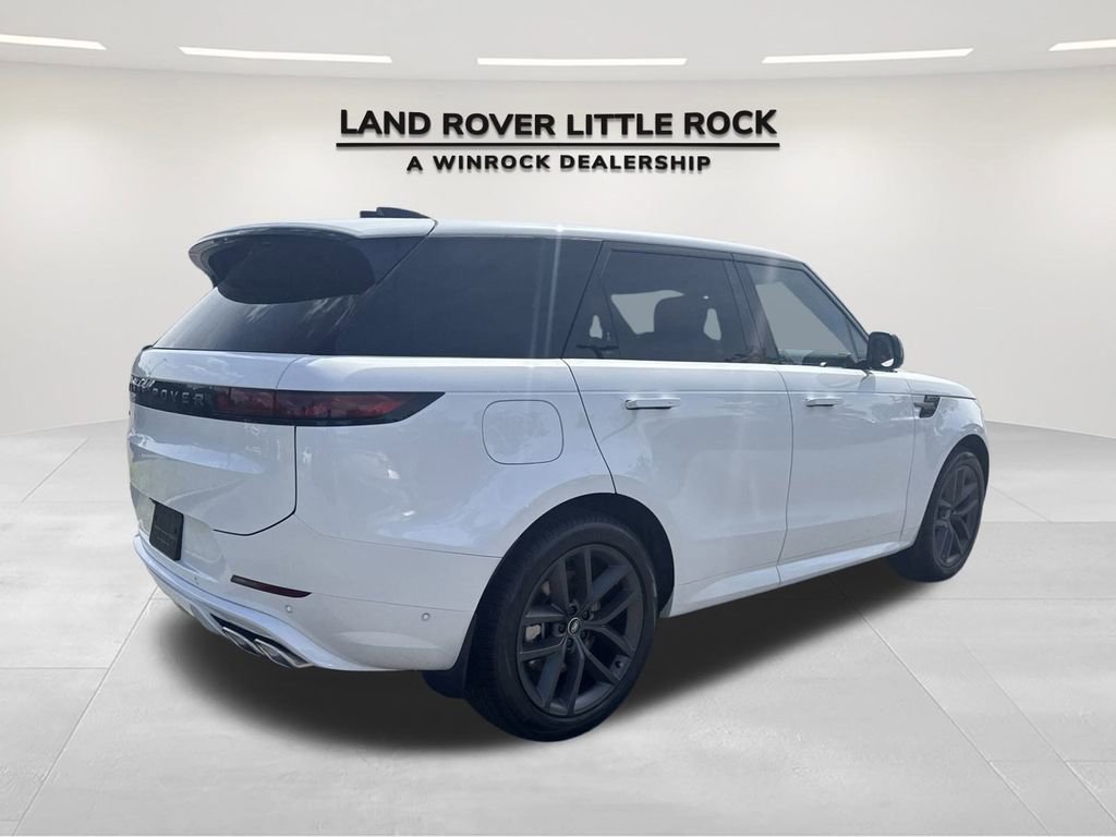 New 2025 Land Rover Range Rover Sport Dynamic SE image 6