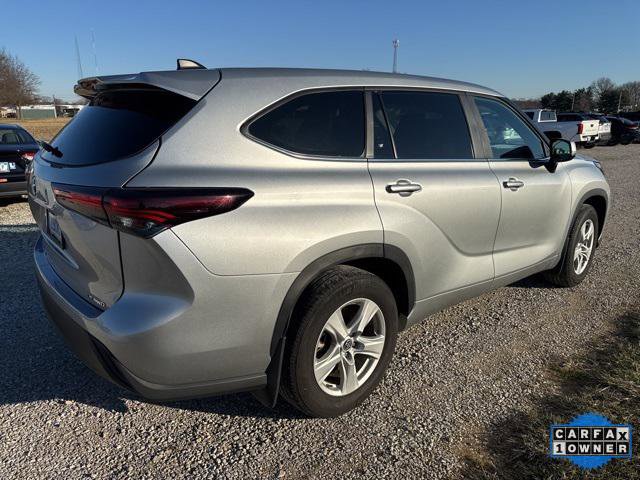 Certified 2024 Toyota Highlander LE image 8