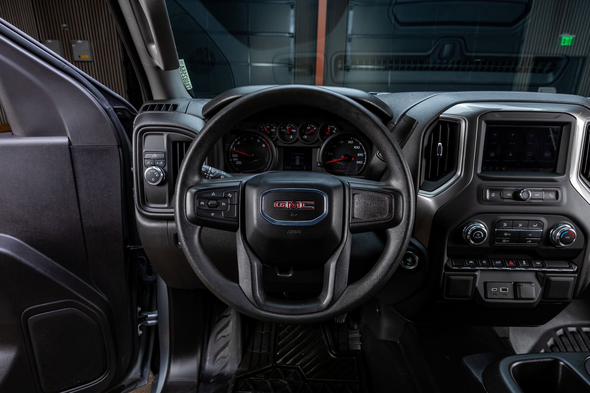 Used 2024 GMC Sierra 1500 Pro w/ Pro Value Package RWD image 17
