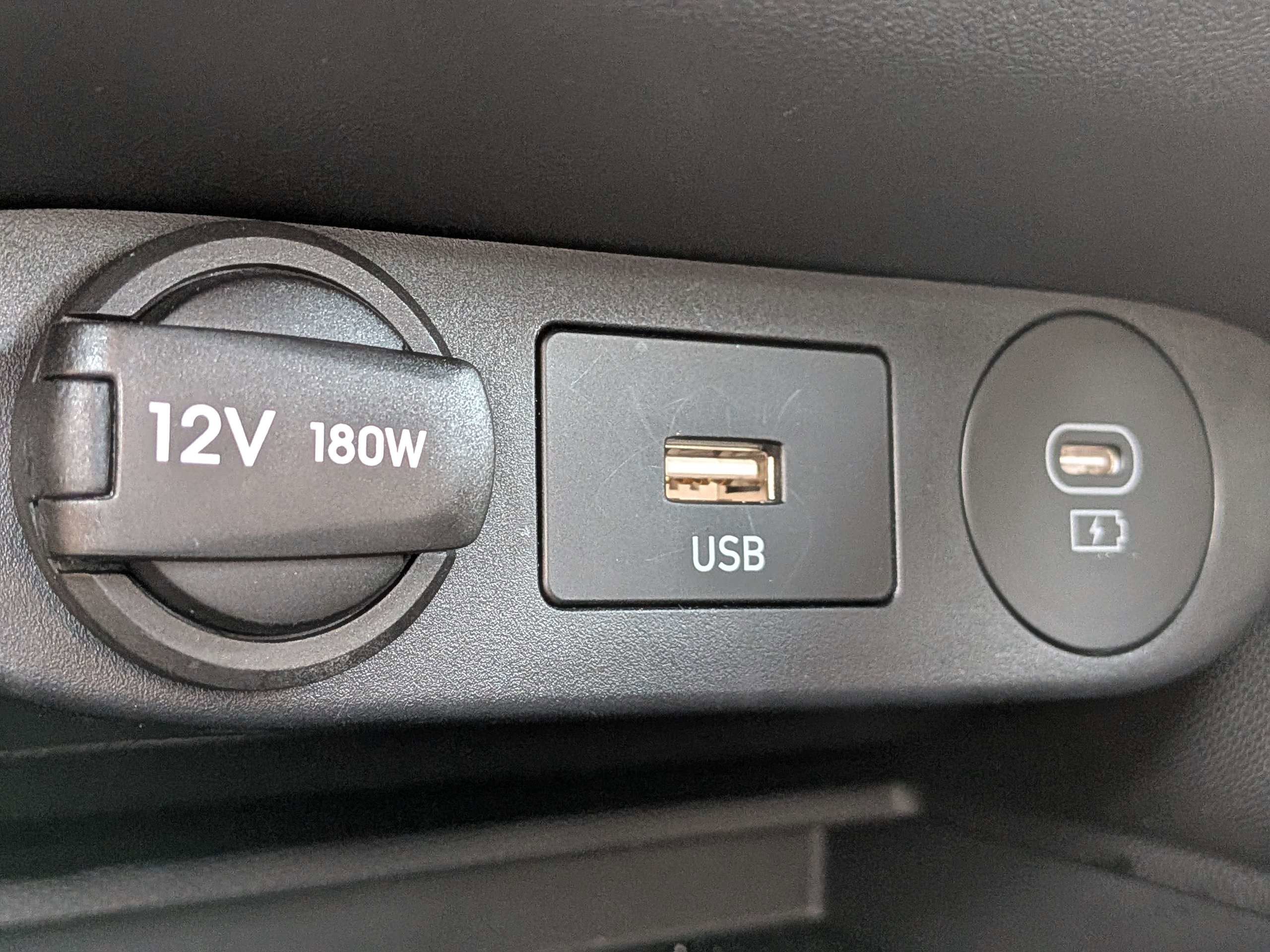 Certified 2025 Hyundai Elantra Sport FWD image 20