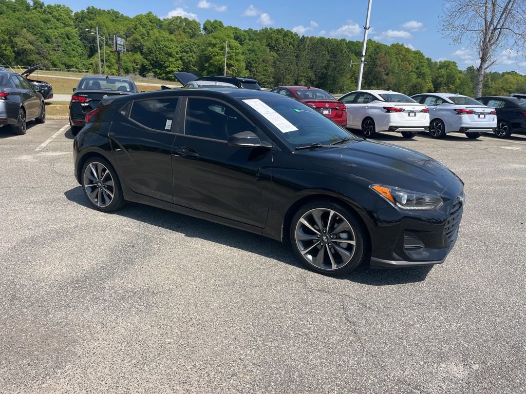 Used 2020 Hyundai Veloster 2.0 Premium image 1