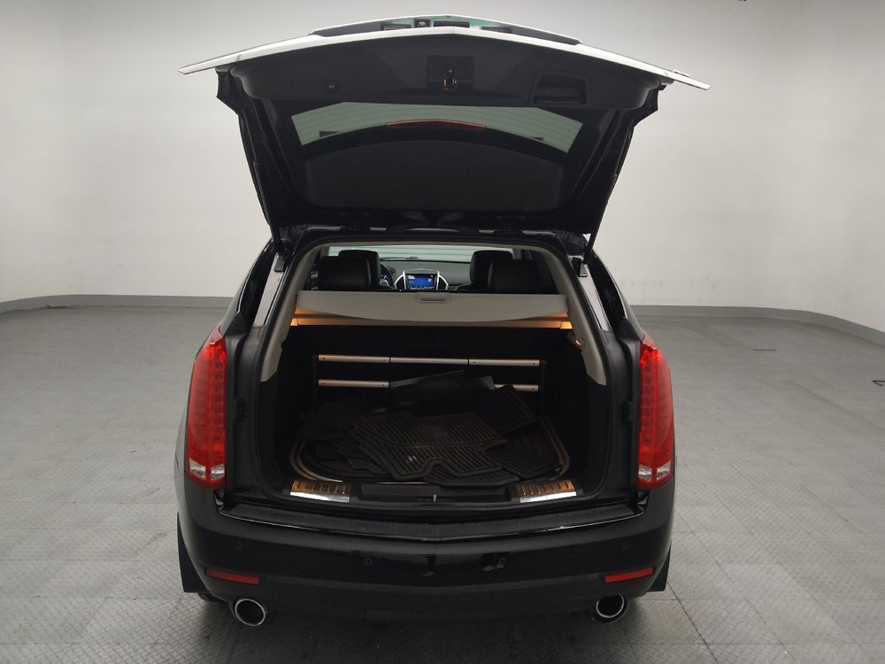 Used 2015 Cadillac SRX Luxury w/ Driver Awareness Package FWD image 29