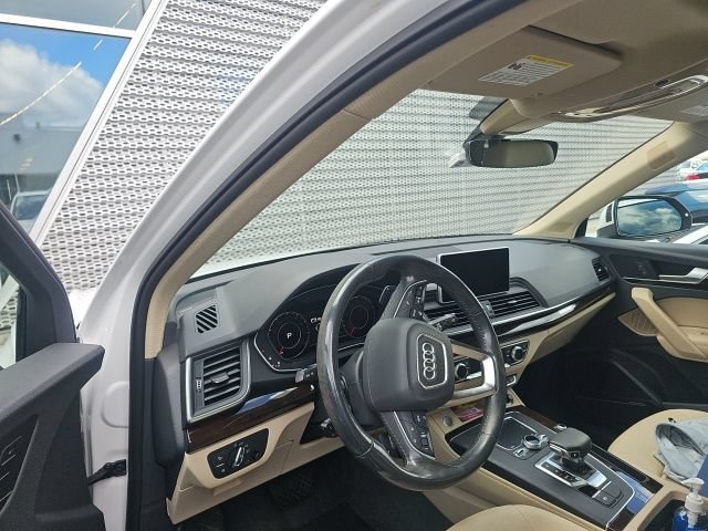 Used 2019 Audi Q5 2.0T Premium Plus AWD/4WD image 3