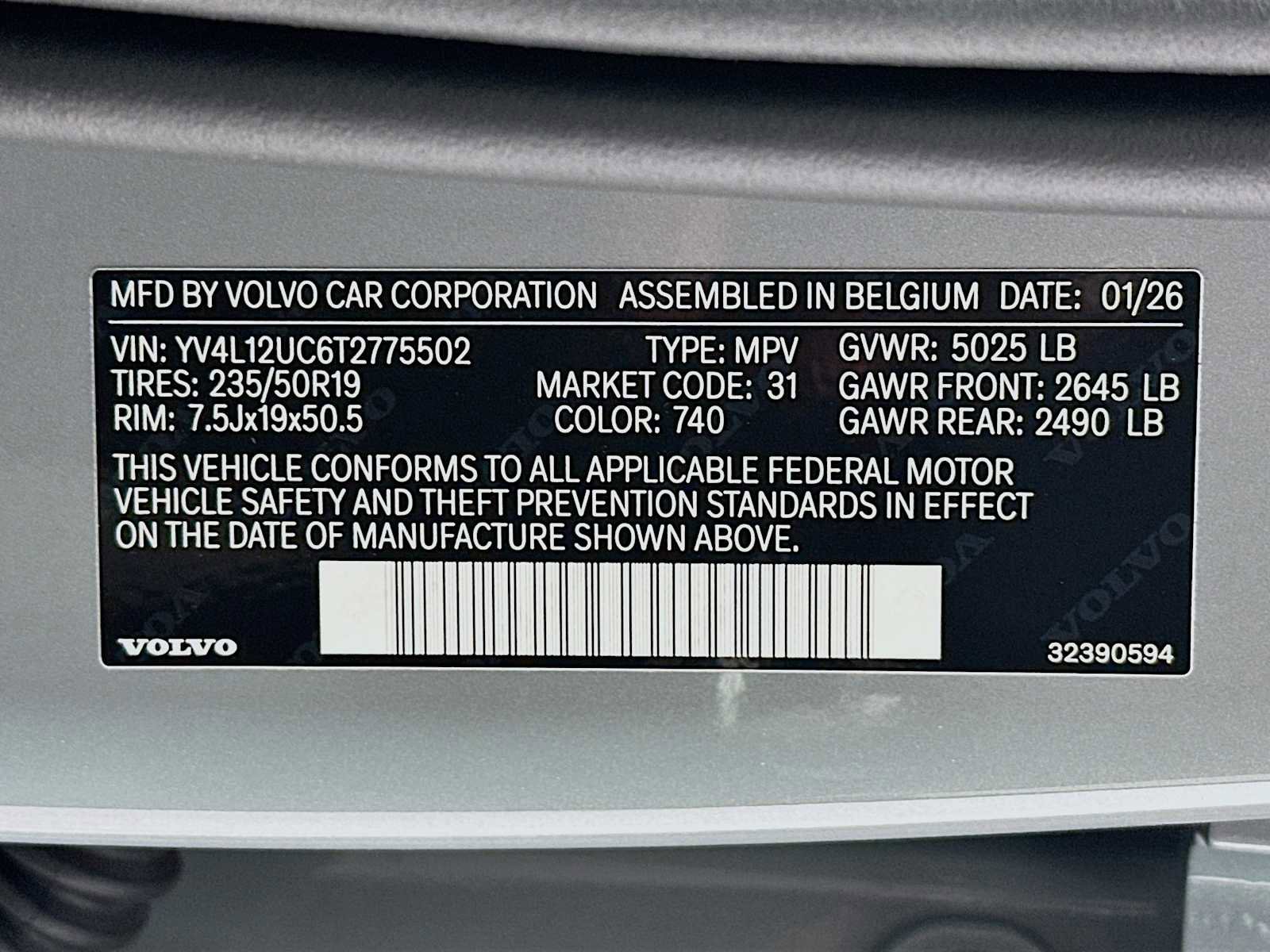 New 2026 Volvo XC40 B5 Plus w/ Protection Package Premier AWD/4WD image 30