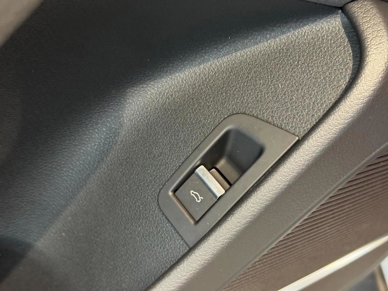 New 2026 Audi RS Q8 performance image 26