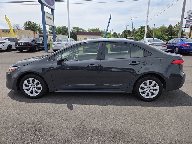 Used 2023 Toyota Corolla LE FWD image 6