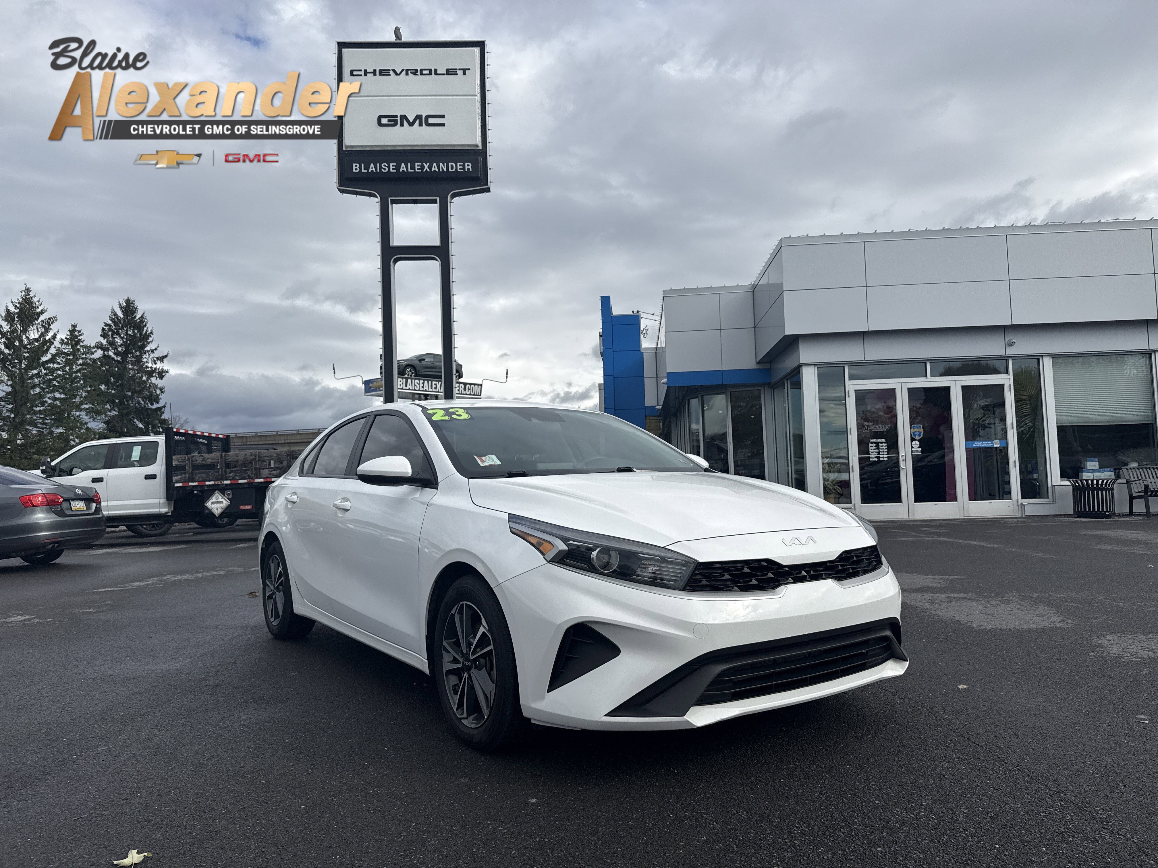 Used 2023 Kia Forte LXS