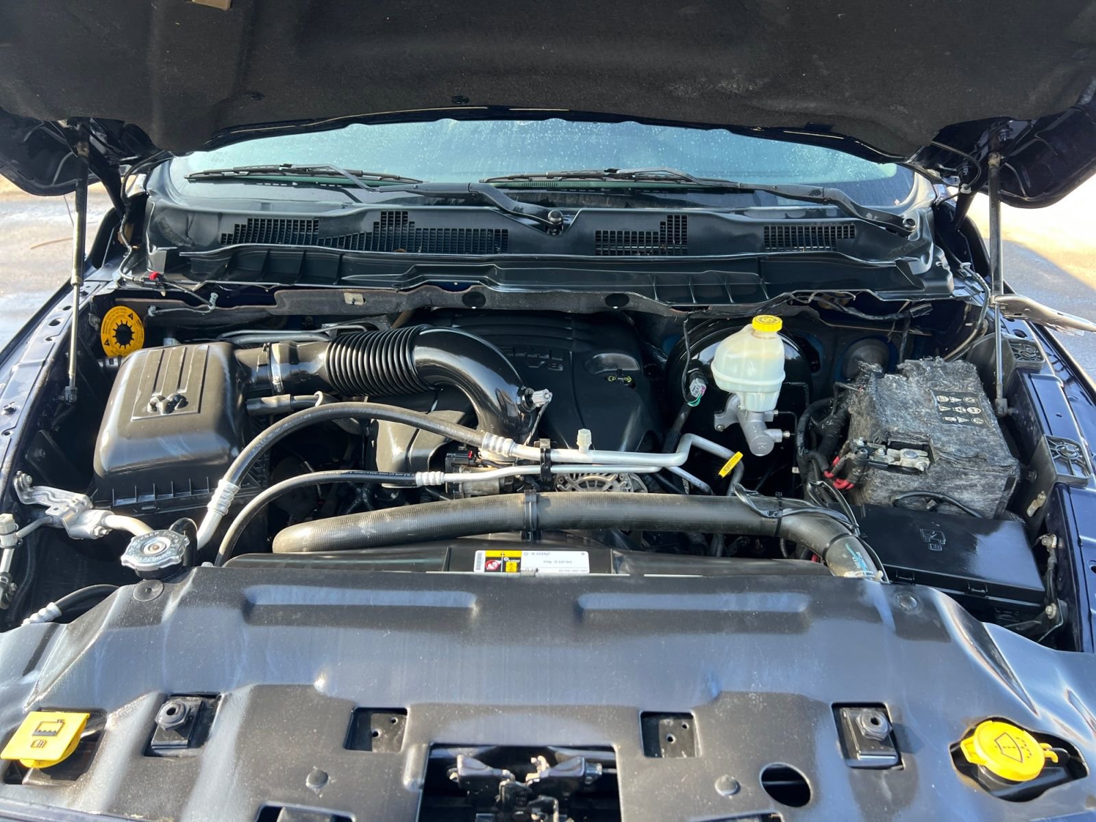 Used 2015 RAM 1500 Sport image 37